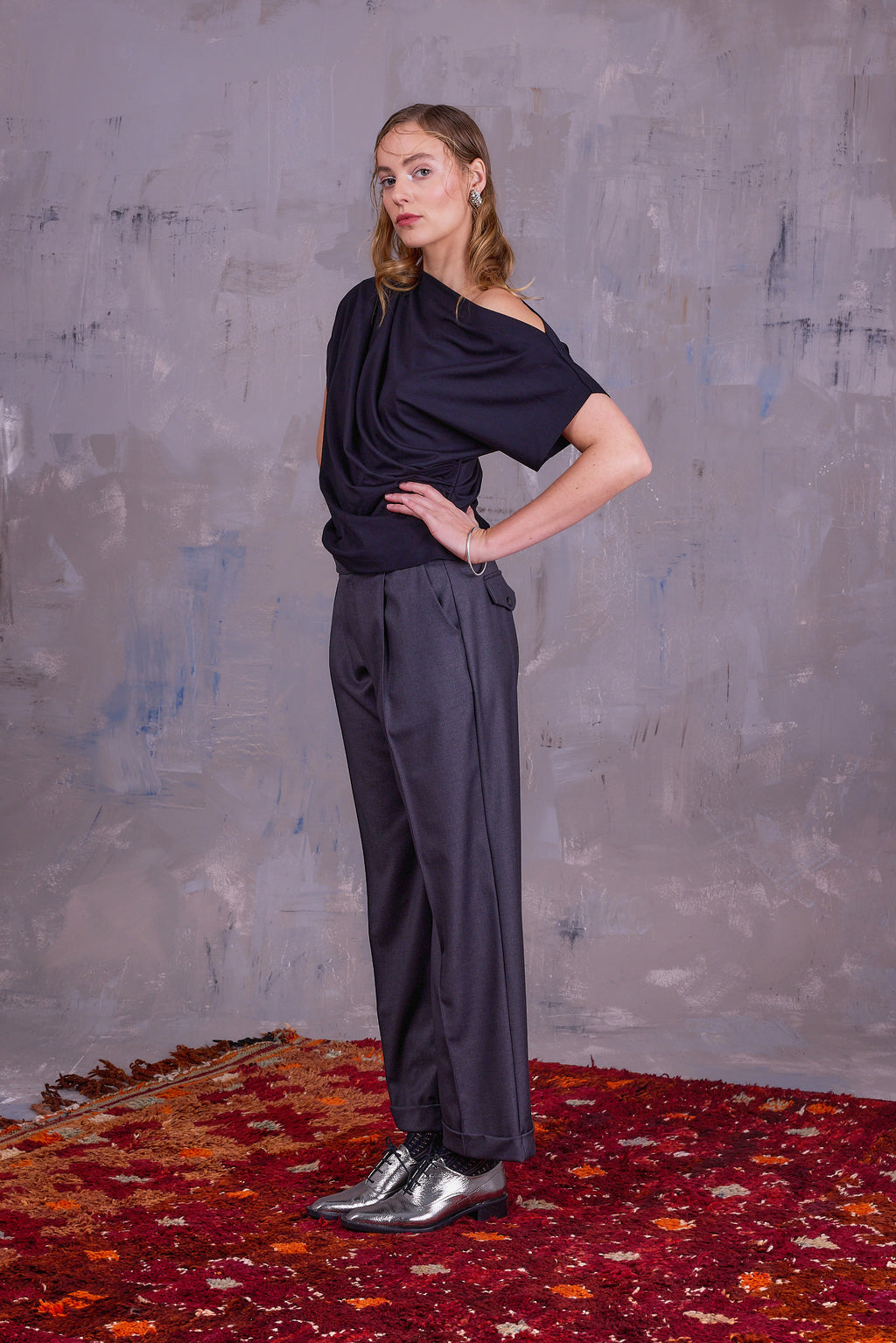 Gaby top in black