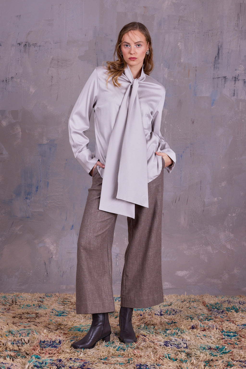 Gilou shirt in smokey grey satin