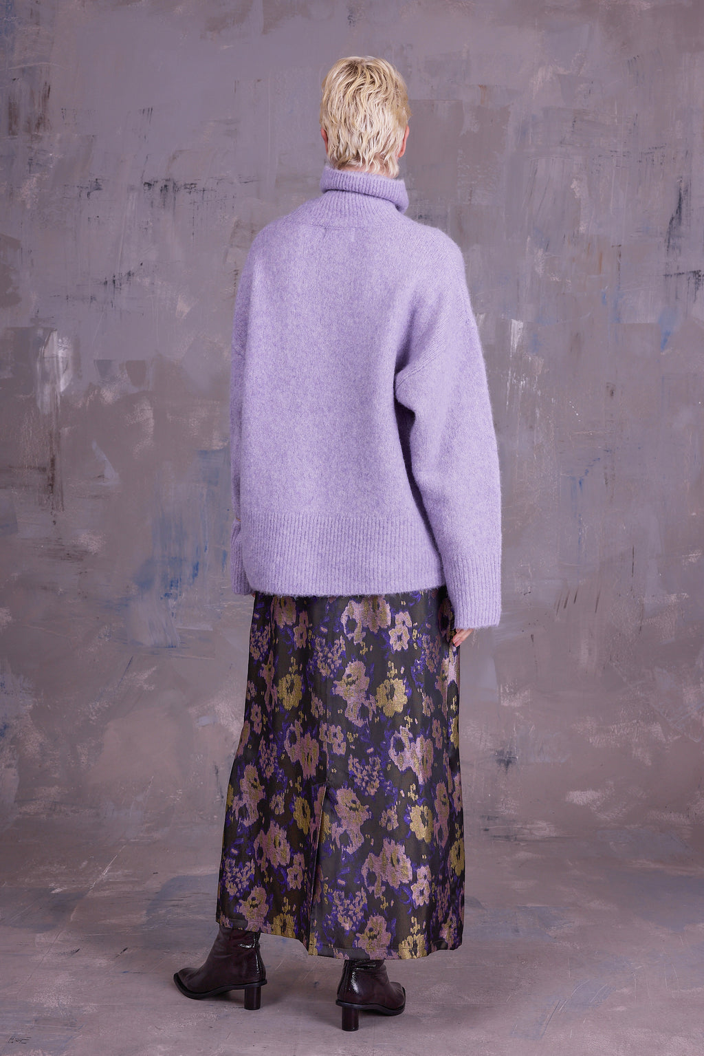 Geertrui knitted sweater in lilac