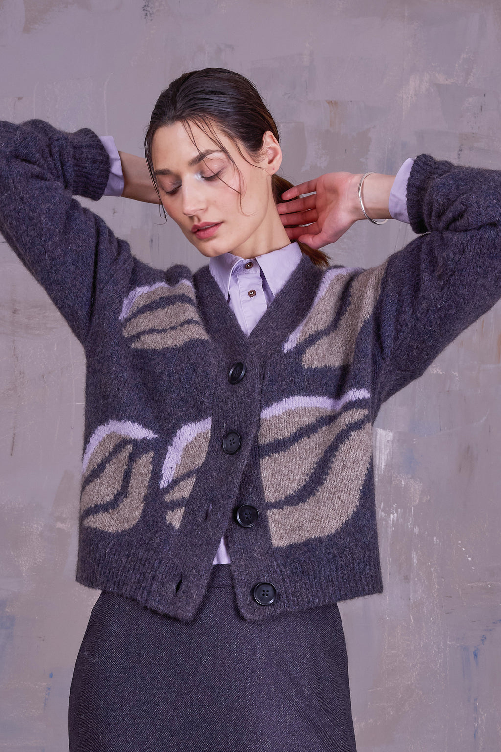 Gresa graphical cardigan in yak