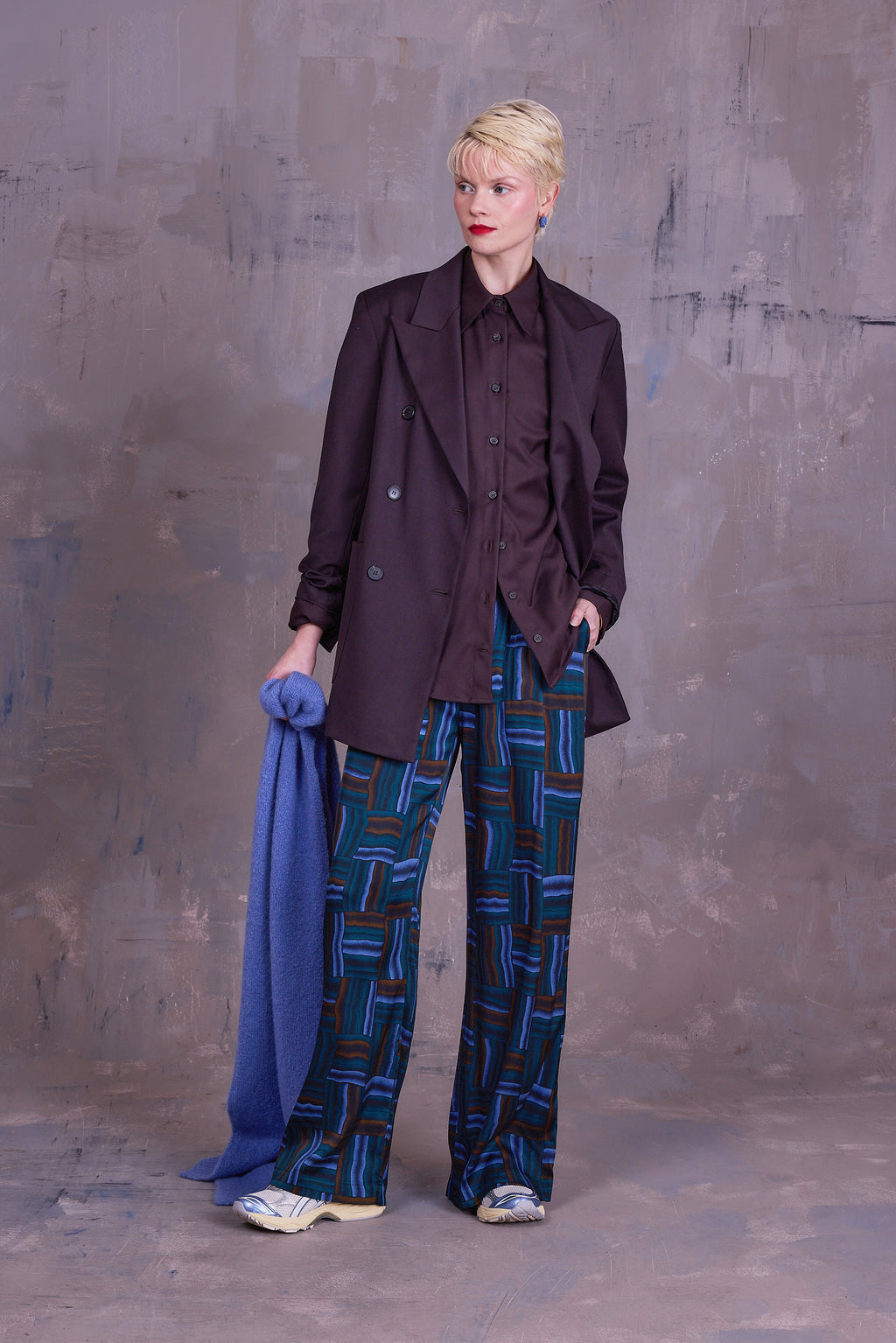 Gorki scarf in madonna blue