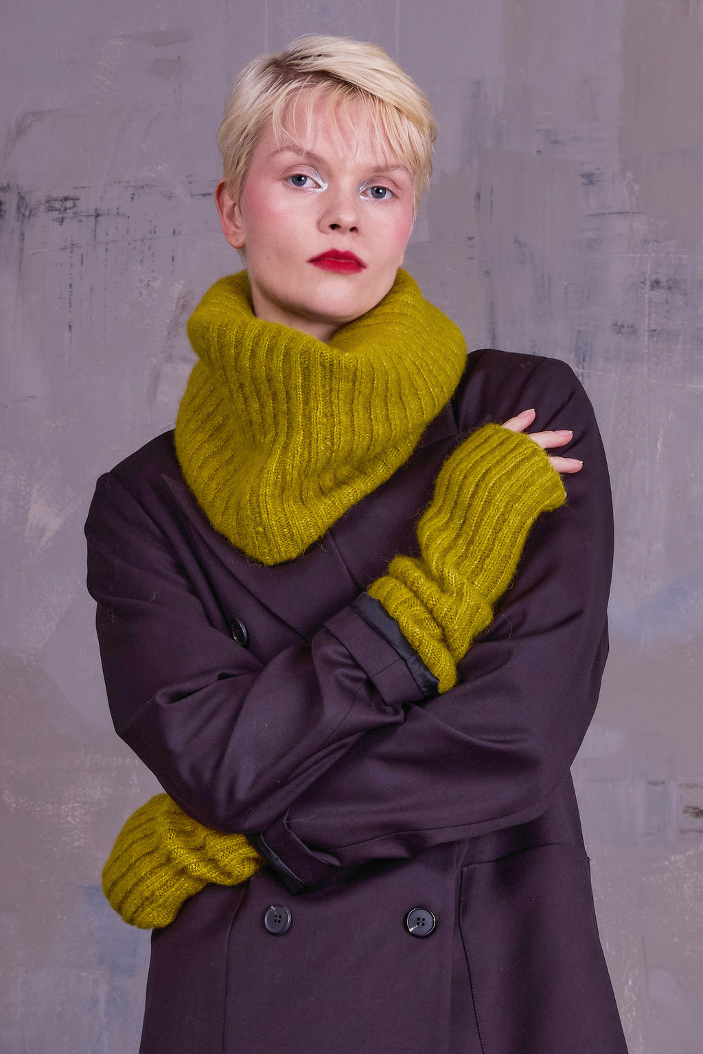 Gibson arm warmers in lime