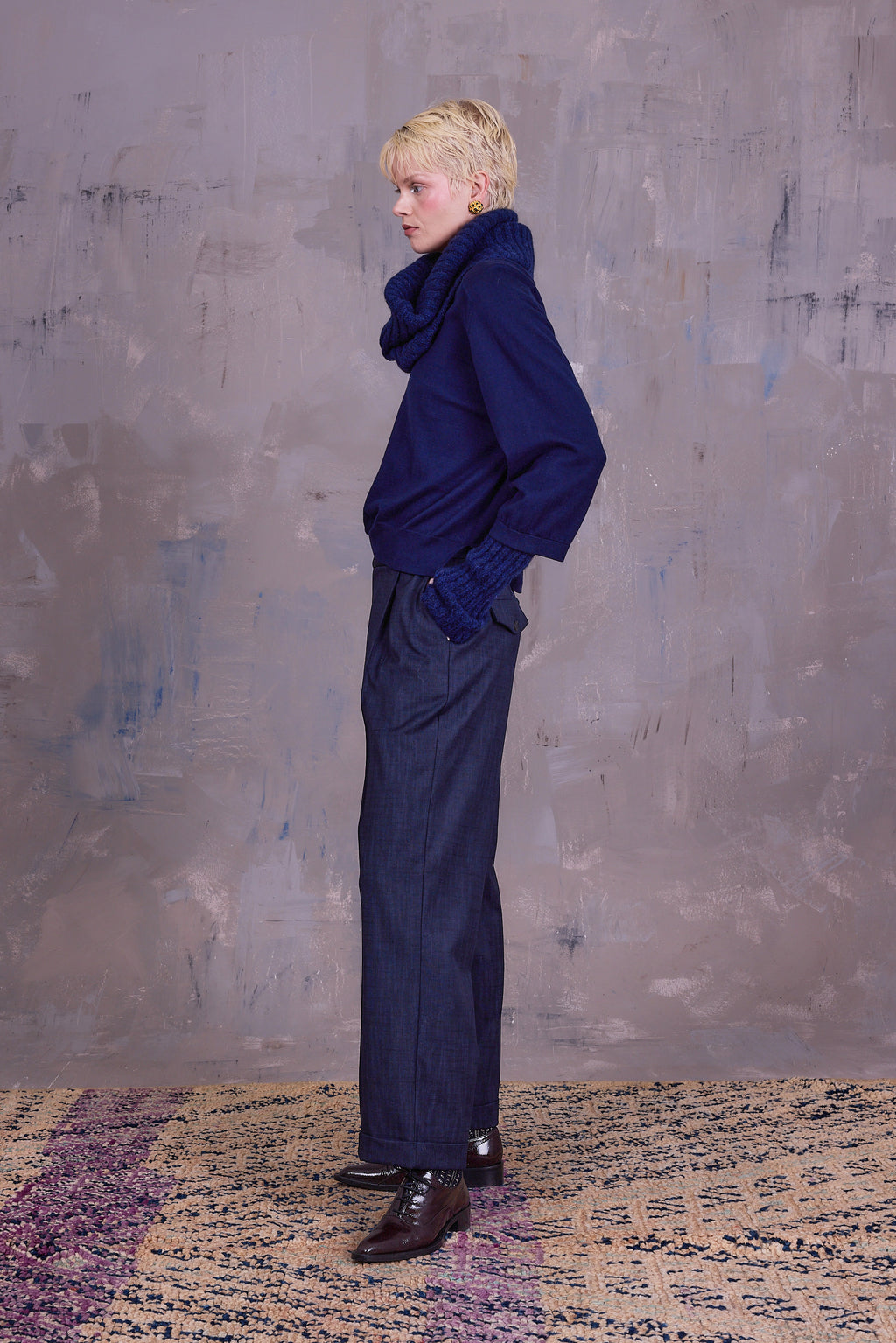 Oirlo trui in dark navy