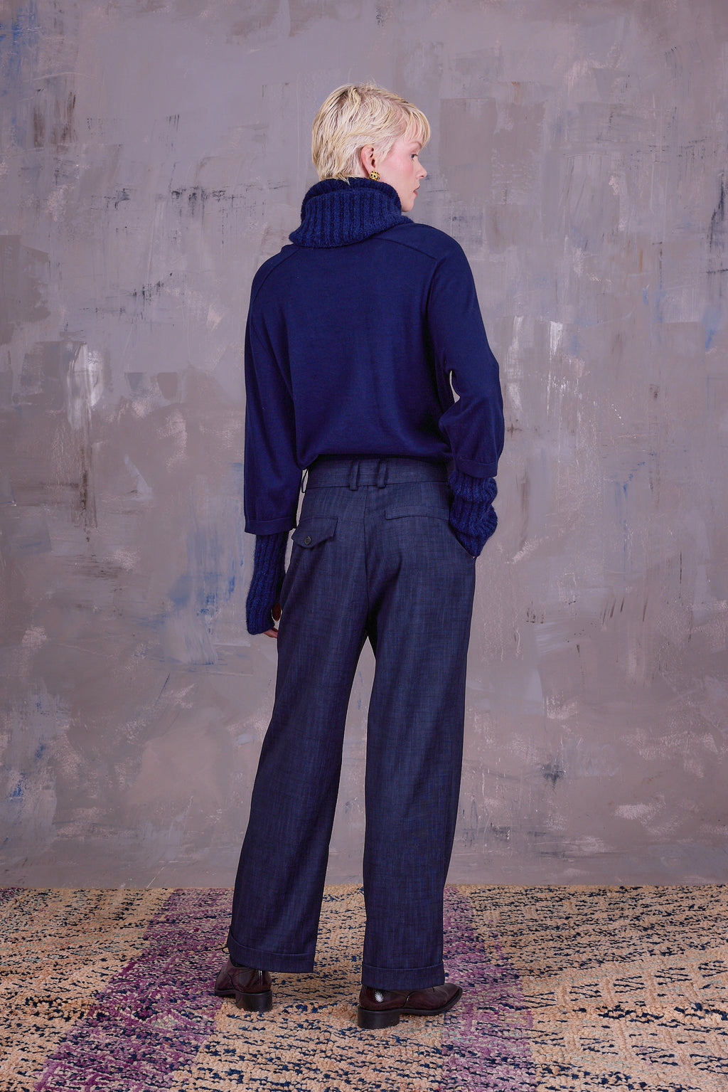 Oirlo trui in dark navy