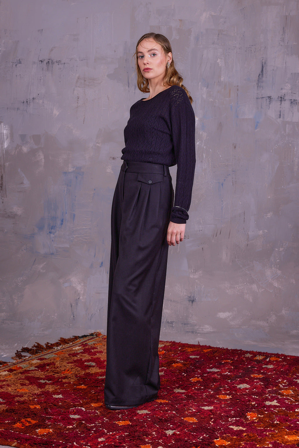 Gala black knitted sweater