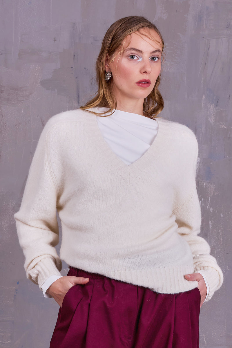 Gilly knitted sweater in ecru