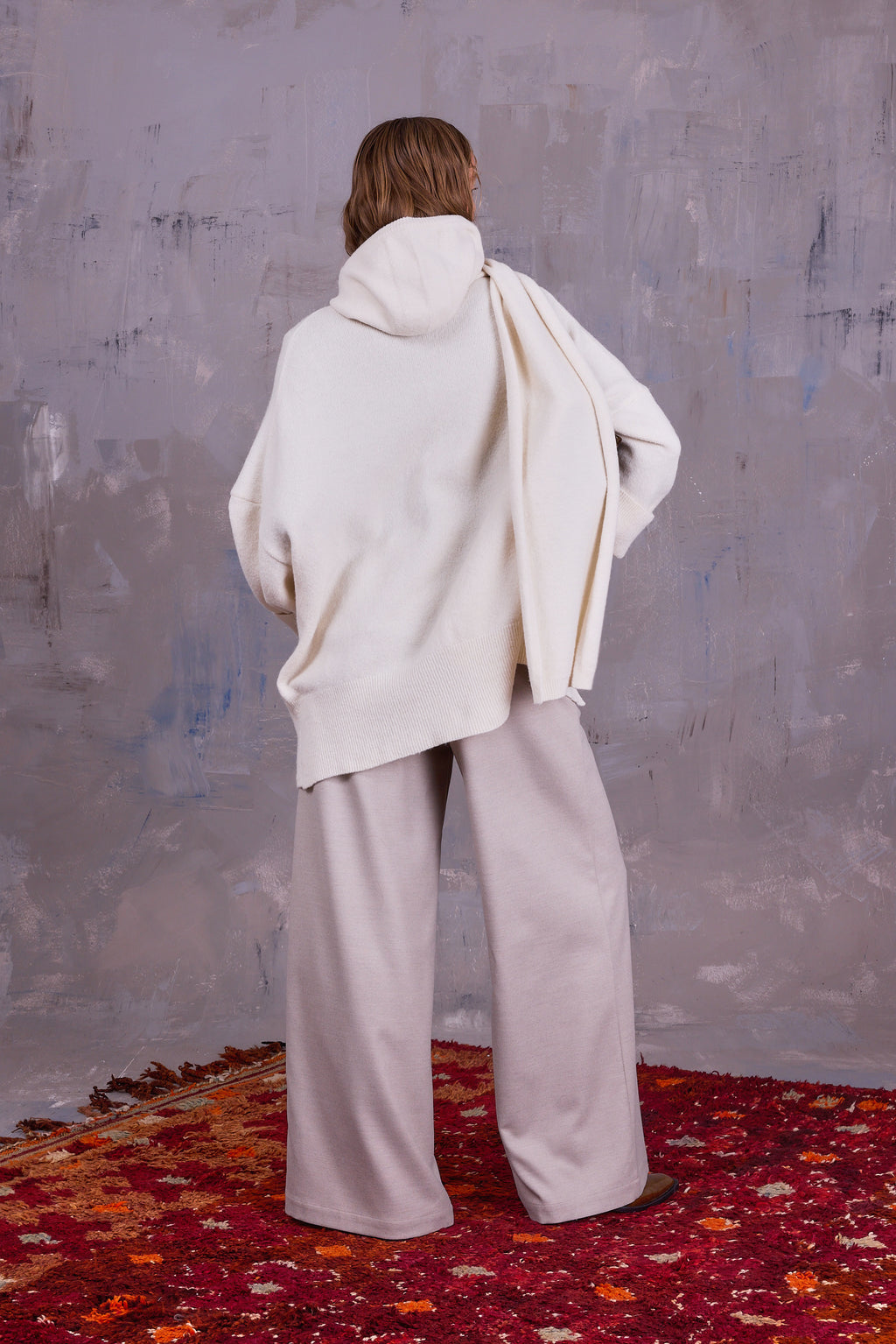 Gerlynn ecru scarf with hood