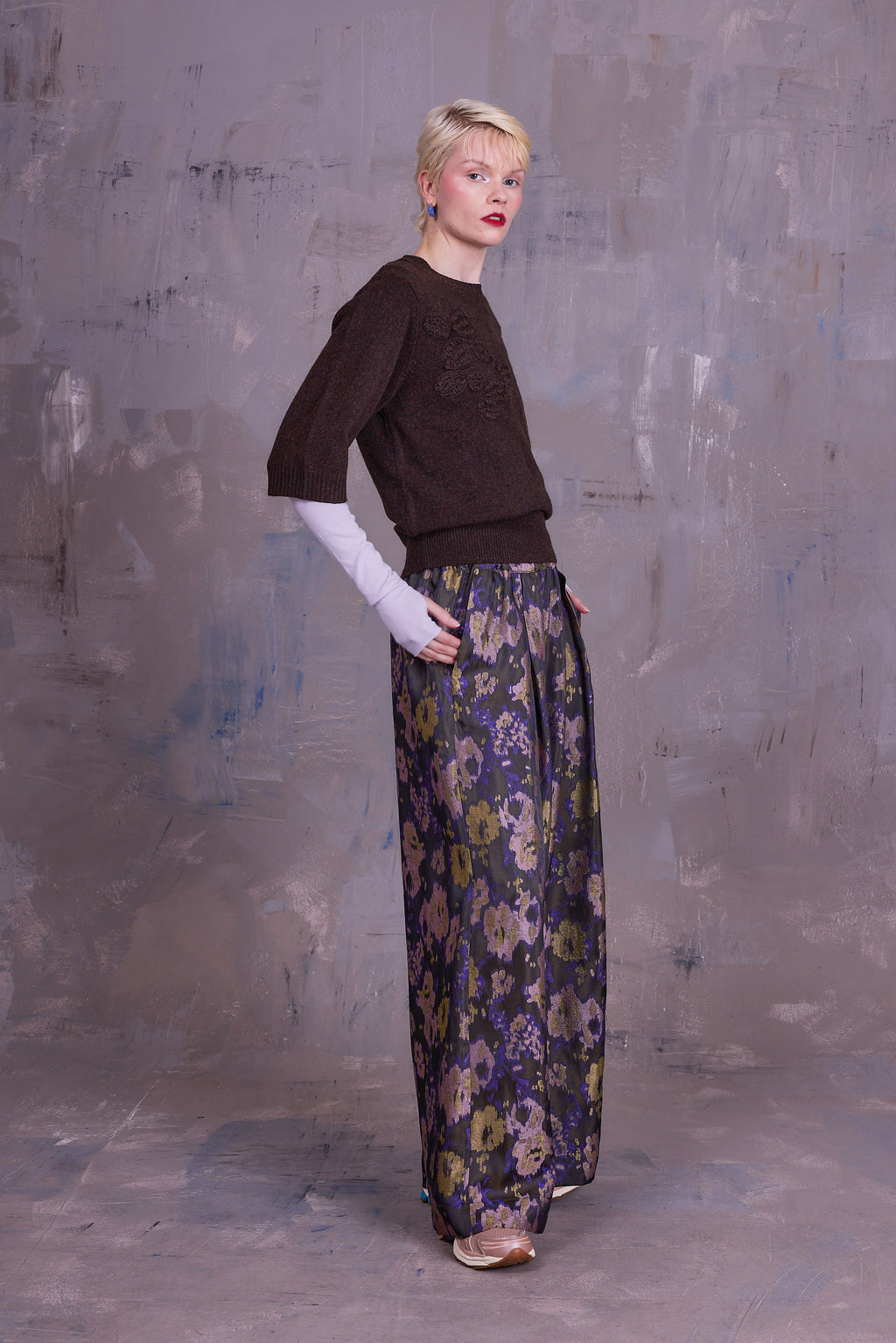 Giske knitted sweater in dark coffee