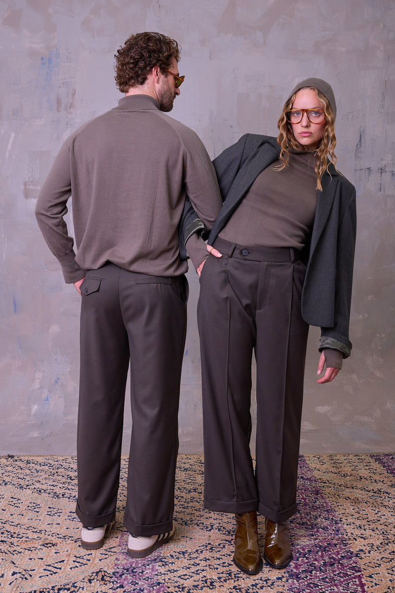 Enzo trousers in black olive