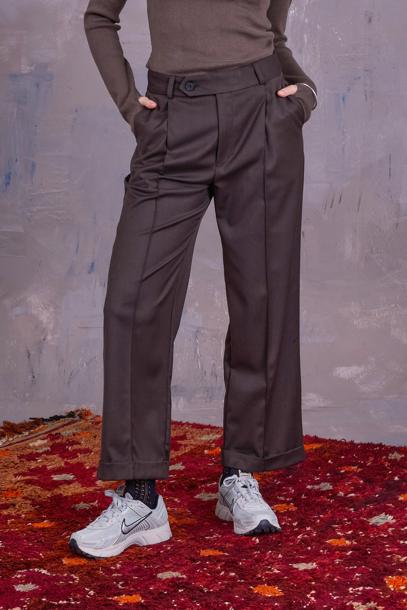 Enzo trousers in black olive
