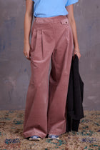 Guy broek in blossom velvet