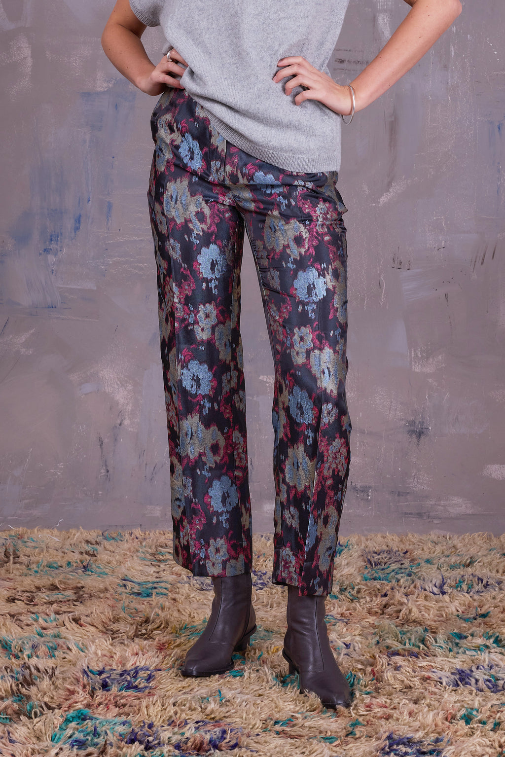 Gons trousers in pink blue jacquard