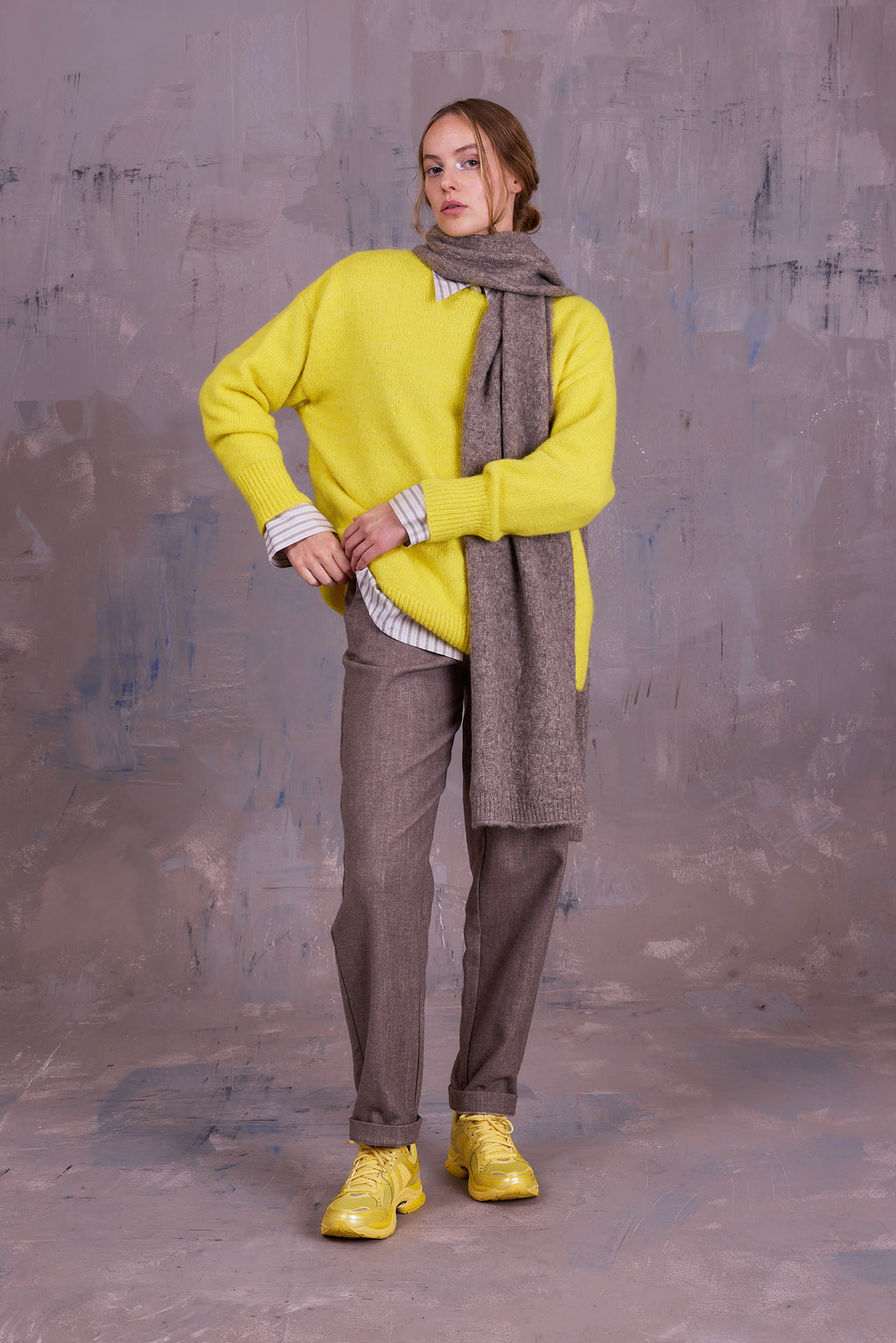 Fannie trousers in greige gabardine