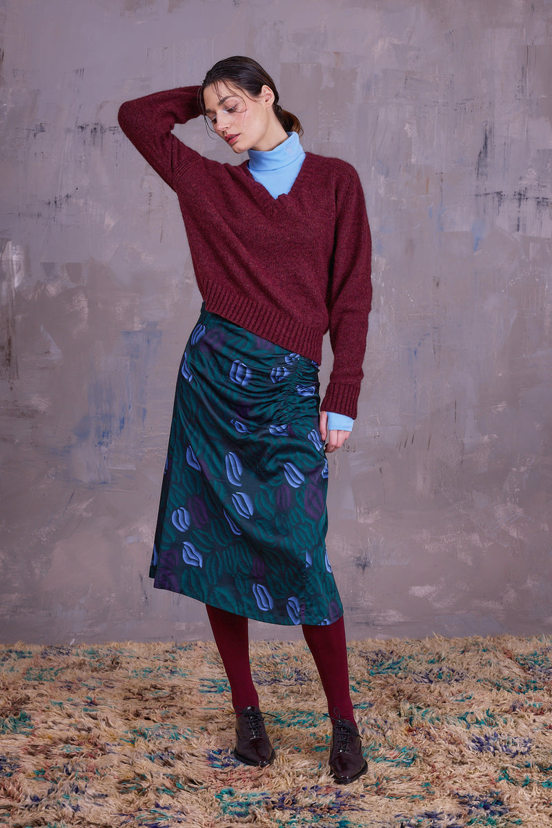 Greta rok in burgundy blue lips