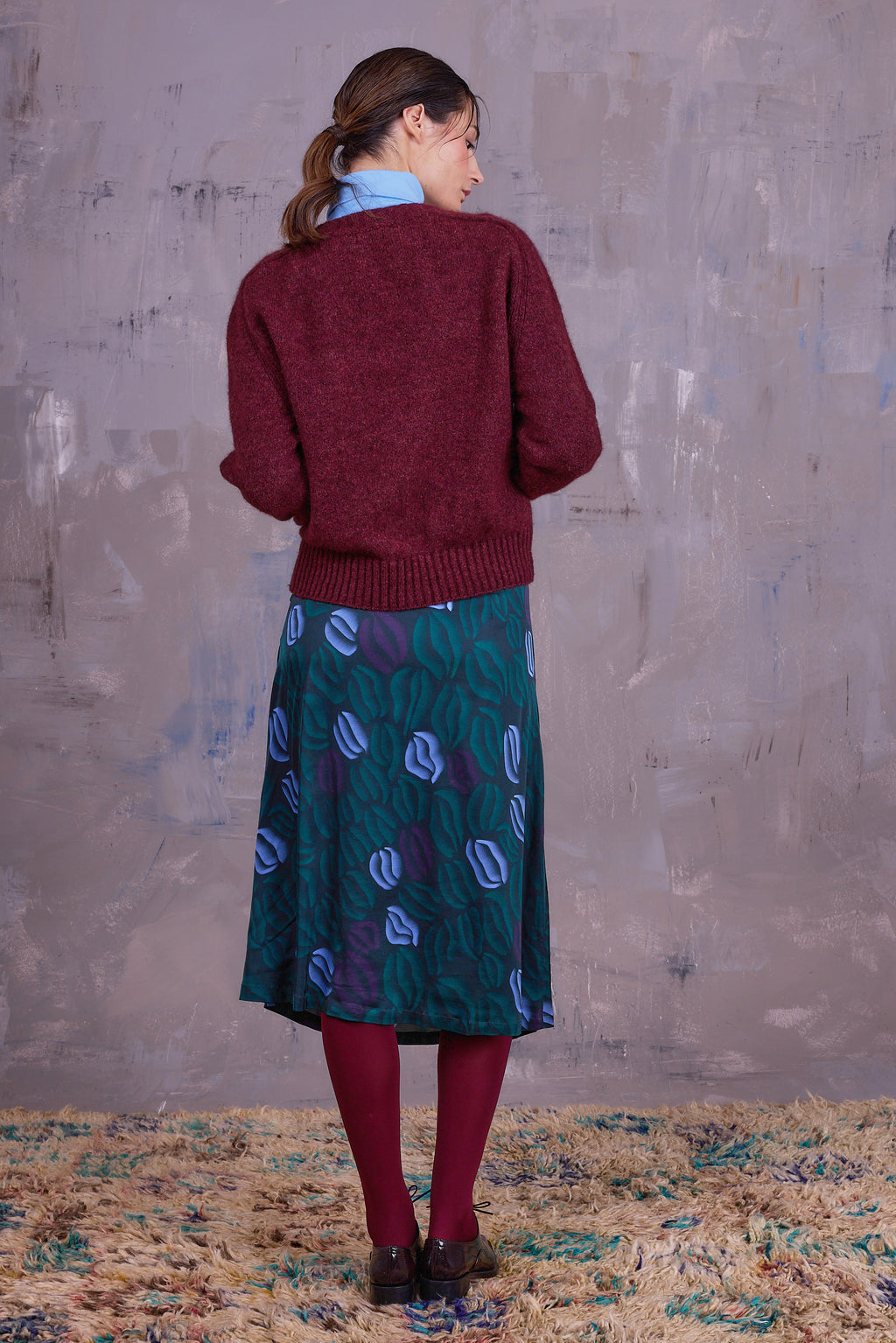 Greta rok in burgundy blue lips