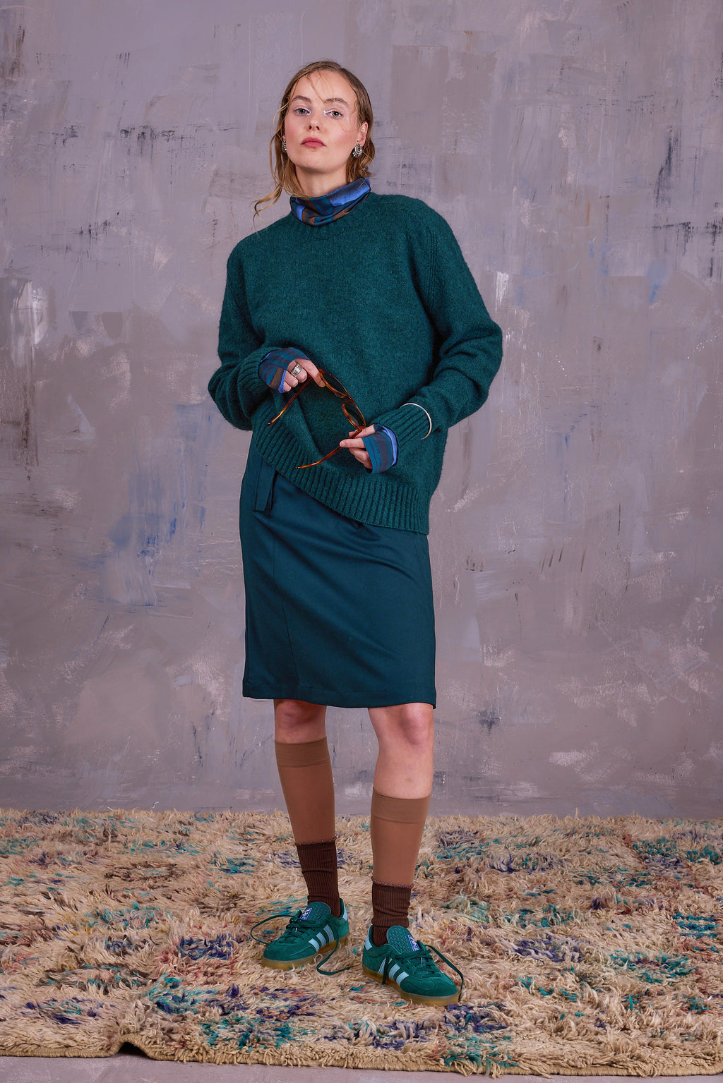 Eloise rok in pine