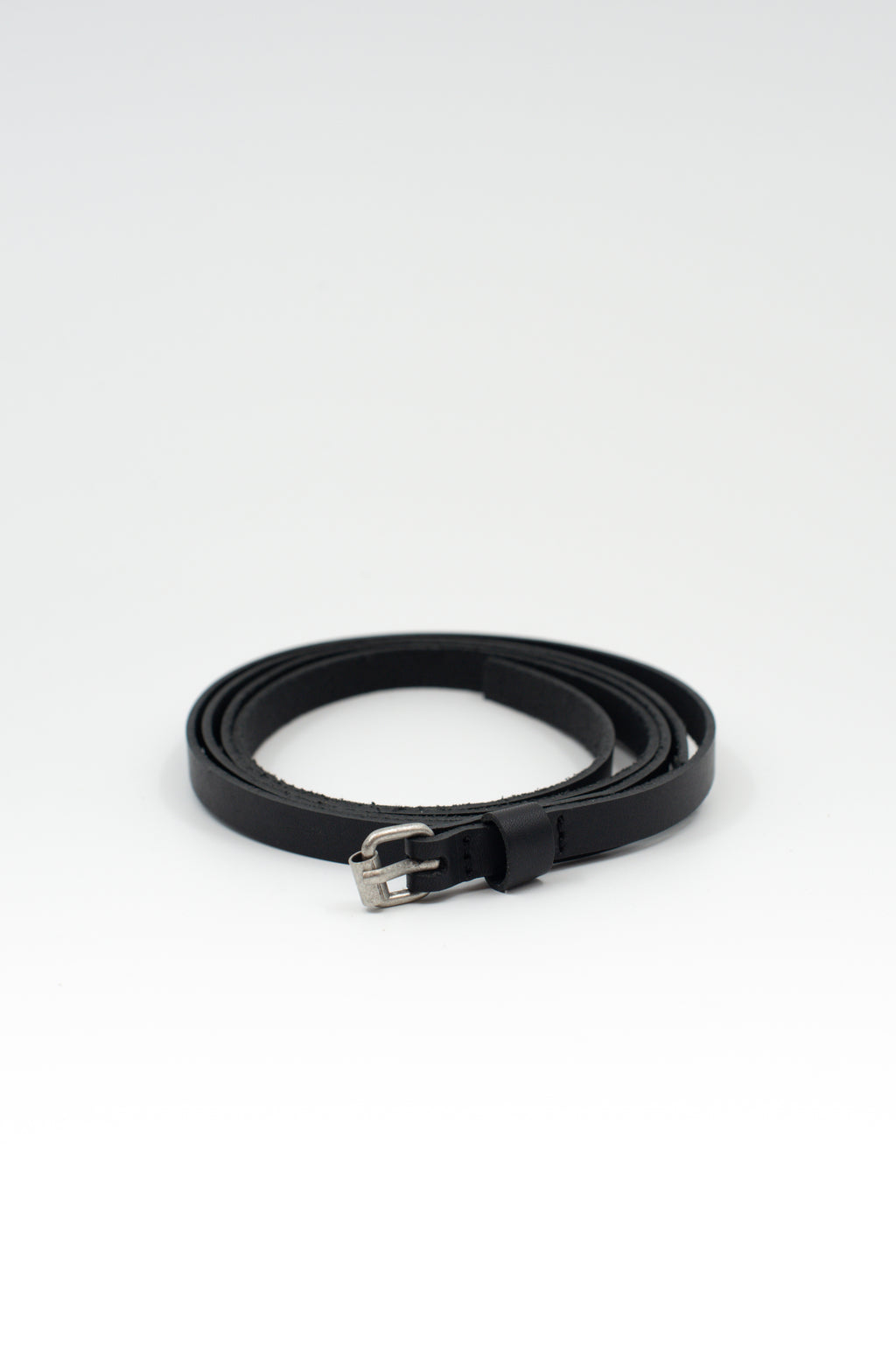 Dunne zwarte riem