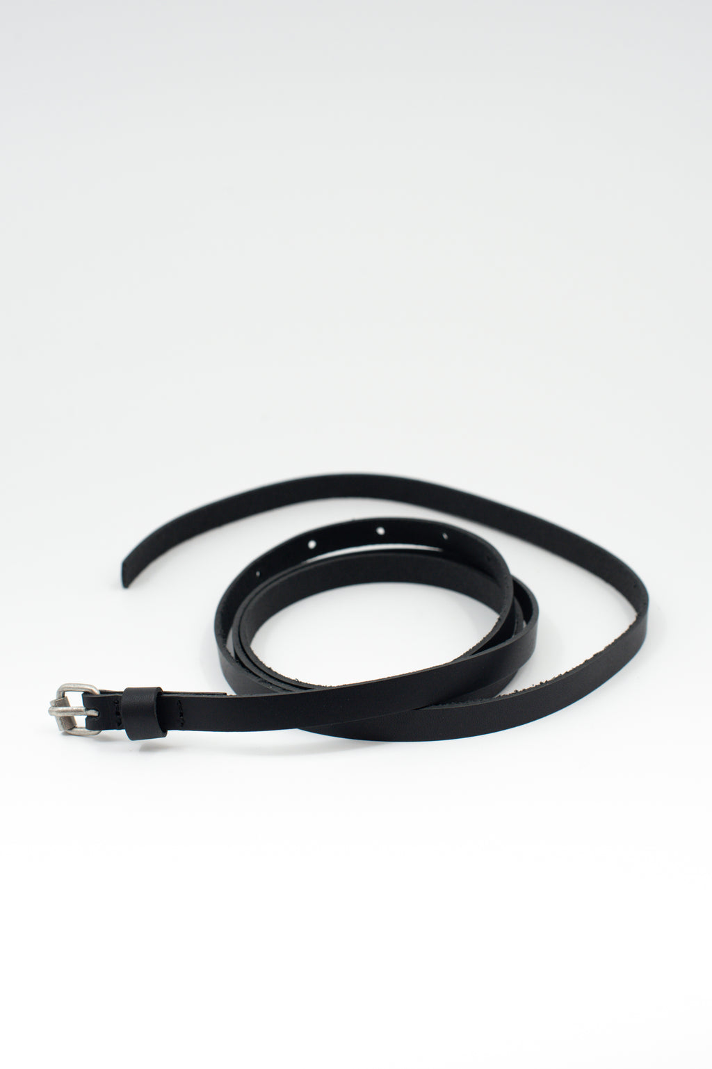Dunne zwarte riem