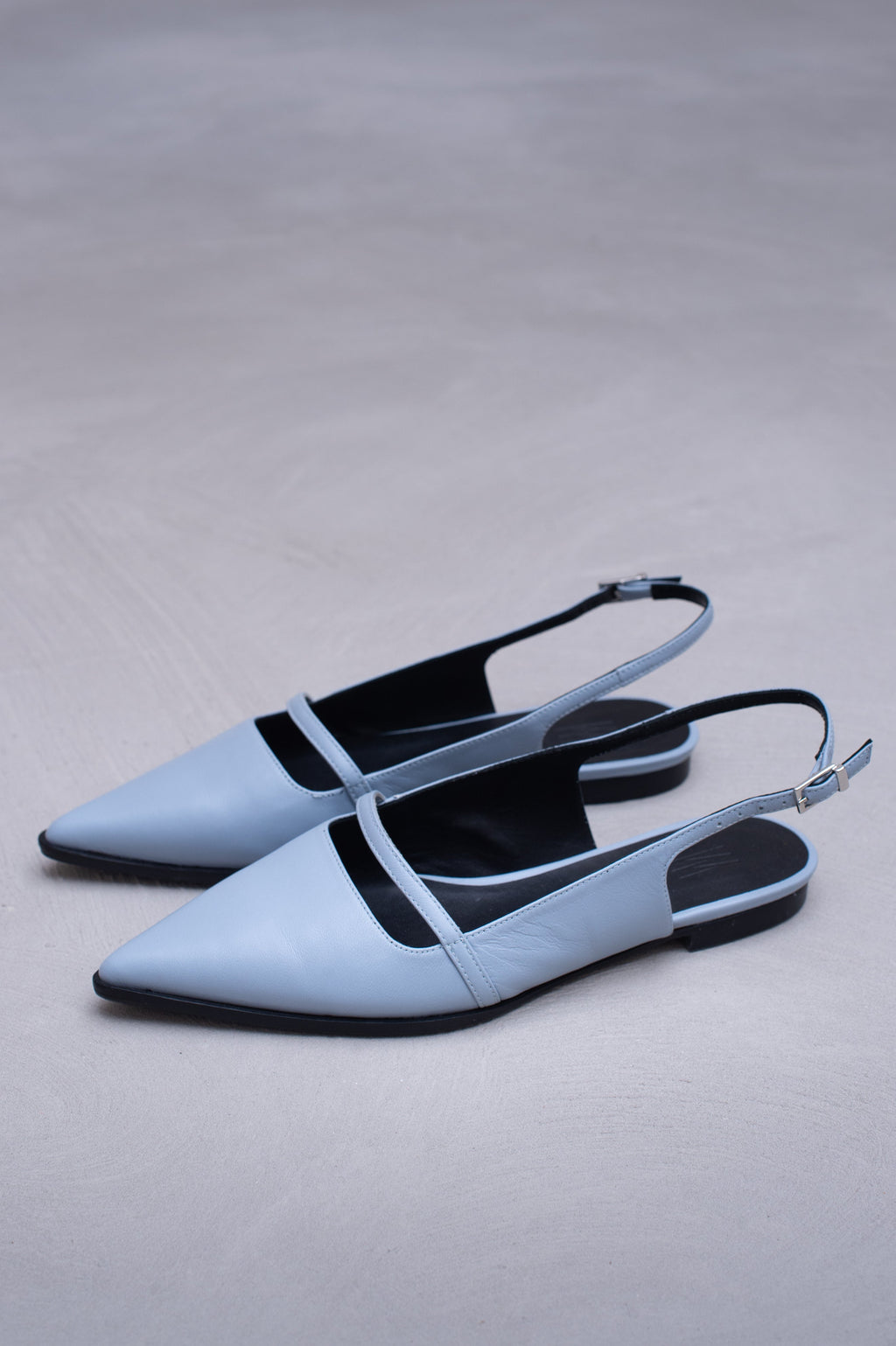 Dallie slingback in dusk blue