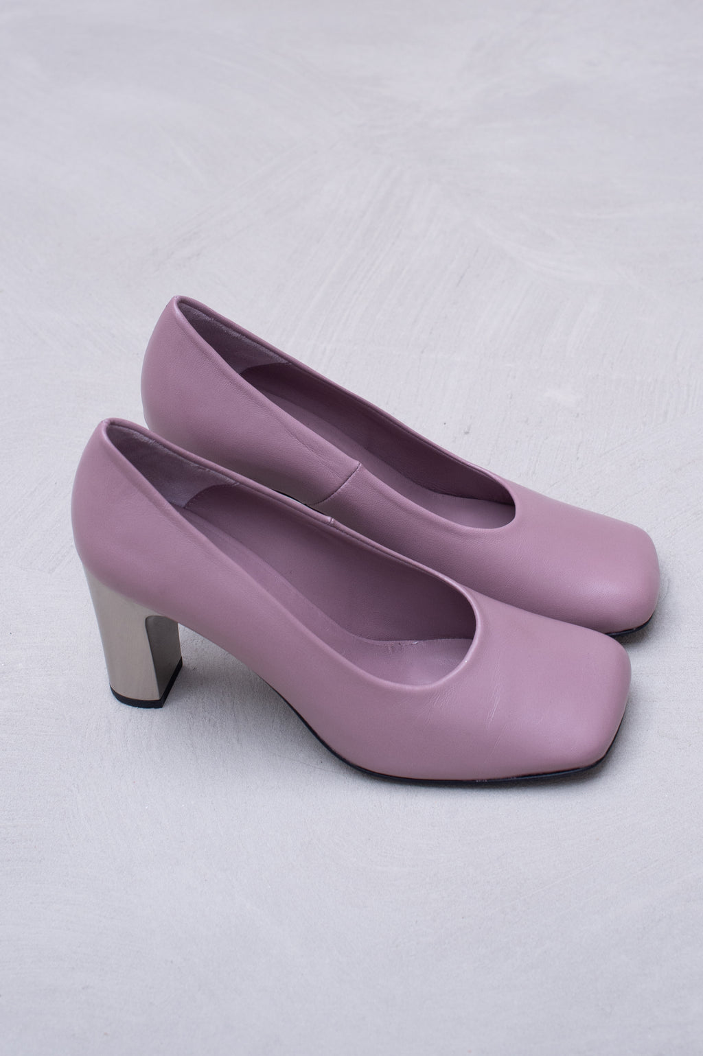 Flume pump in mauve