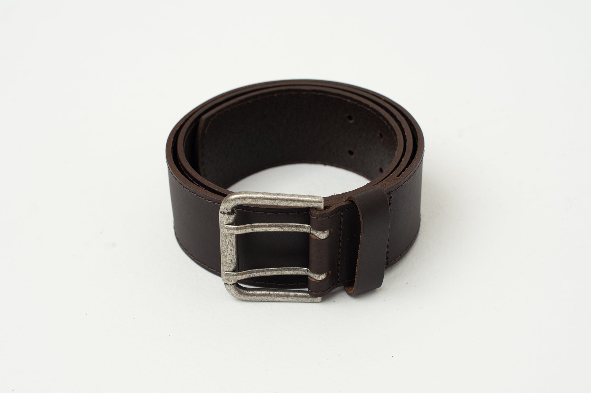 Dark brown belt with double closure