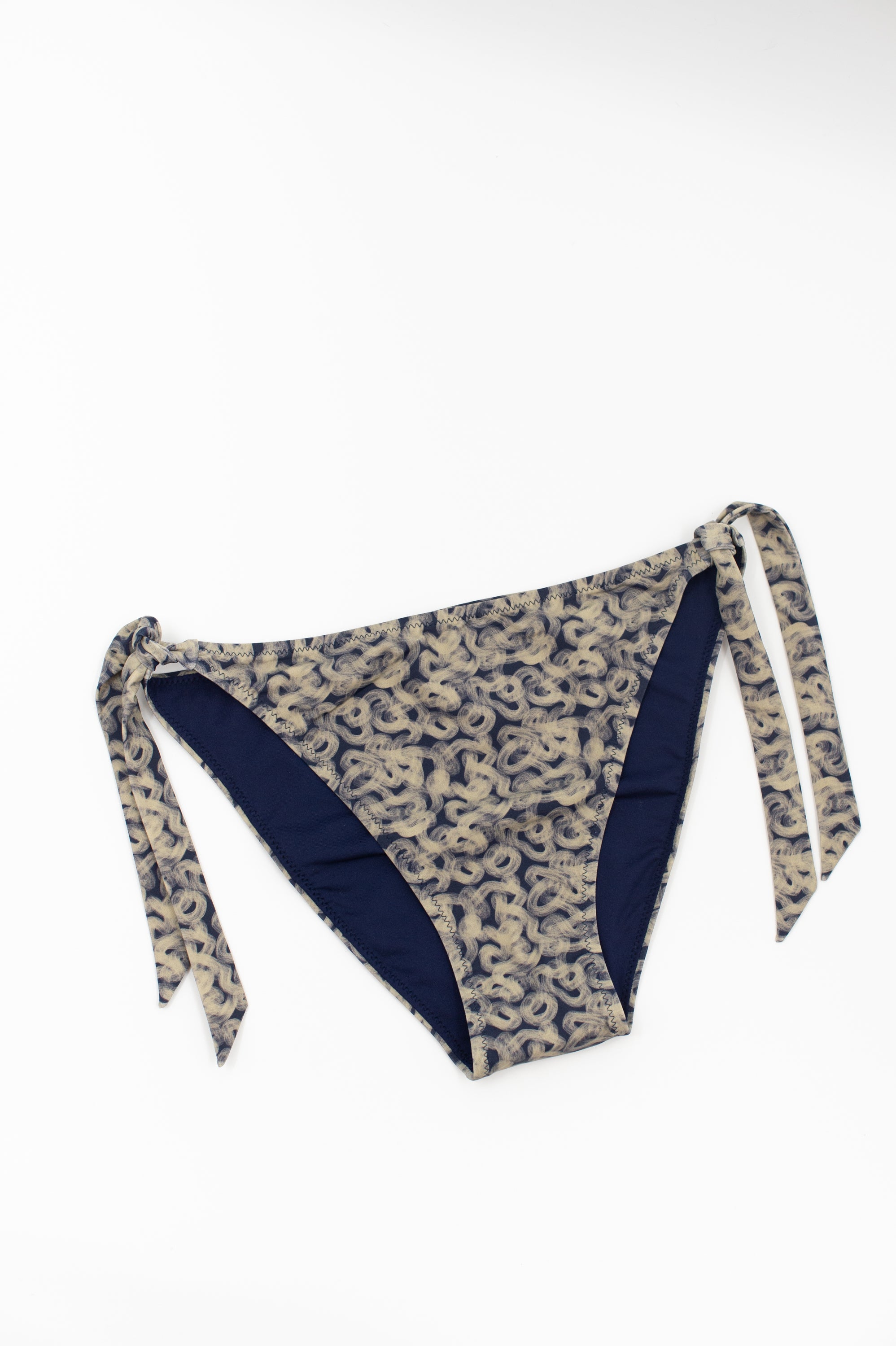 Bikini with Small Medusa Swirl print