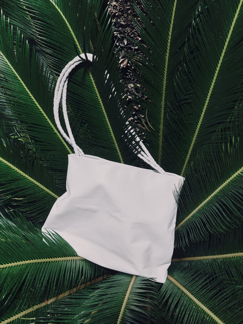 Clutch in off-white
