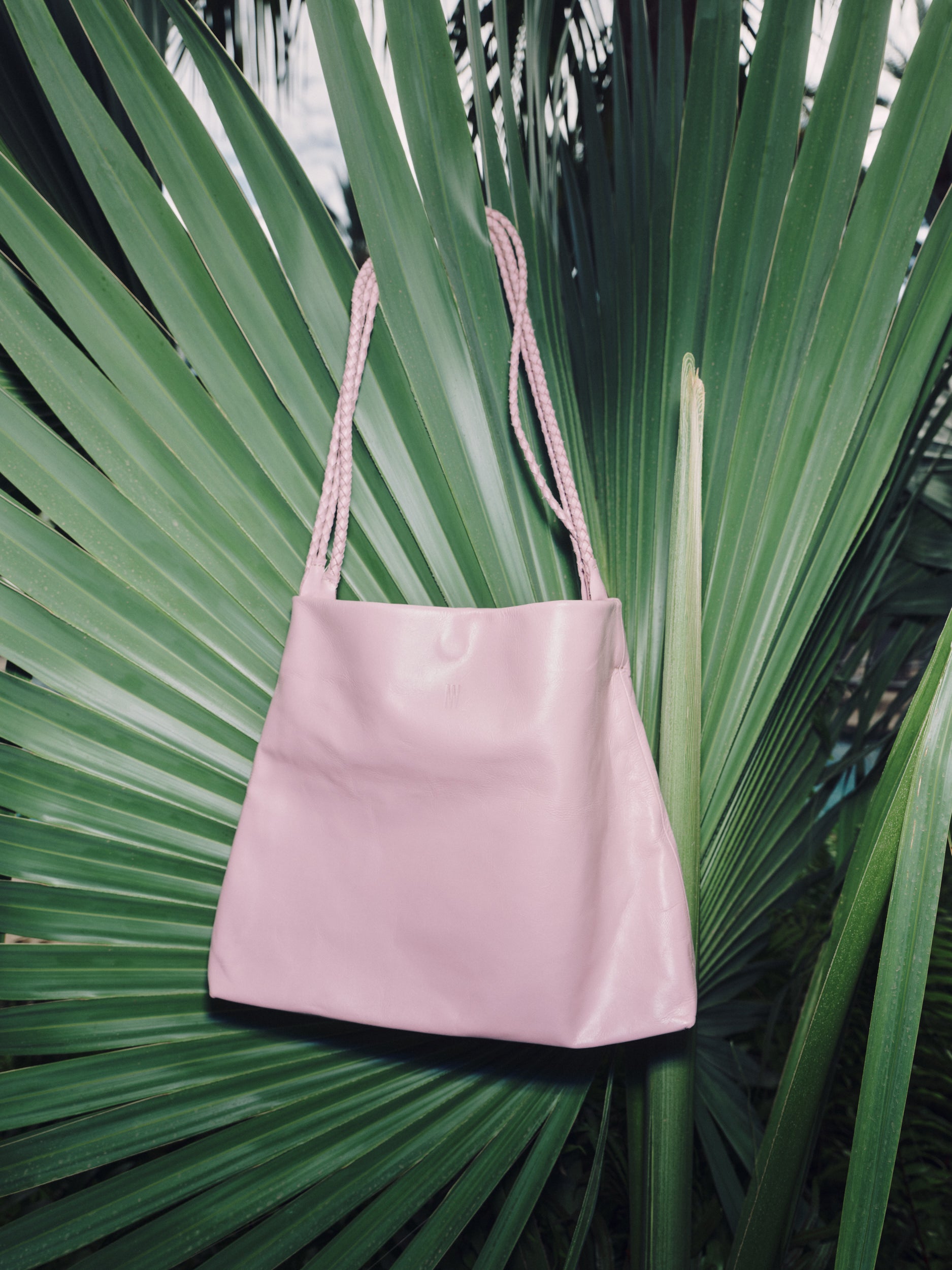 Pochette en rose brumeux