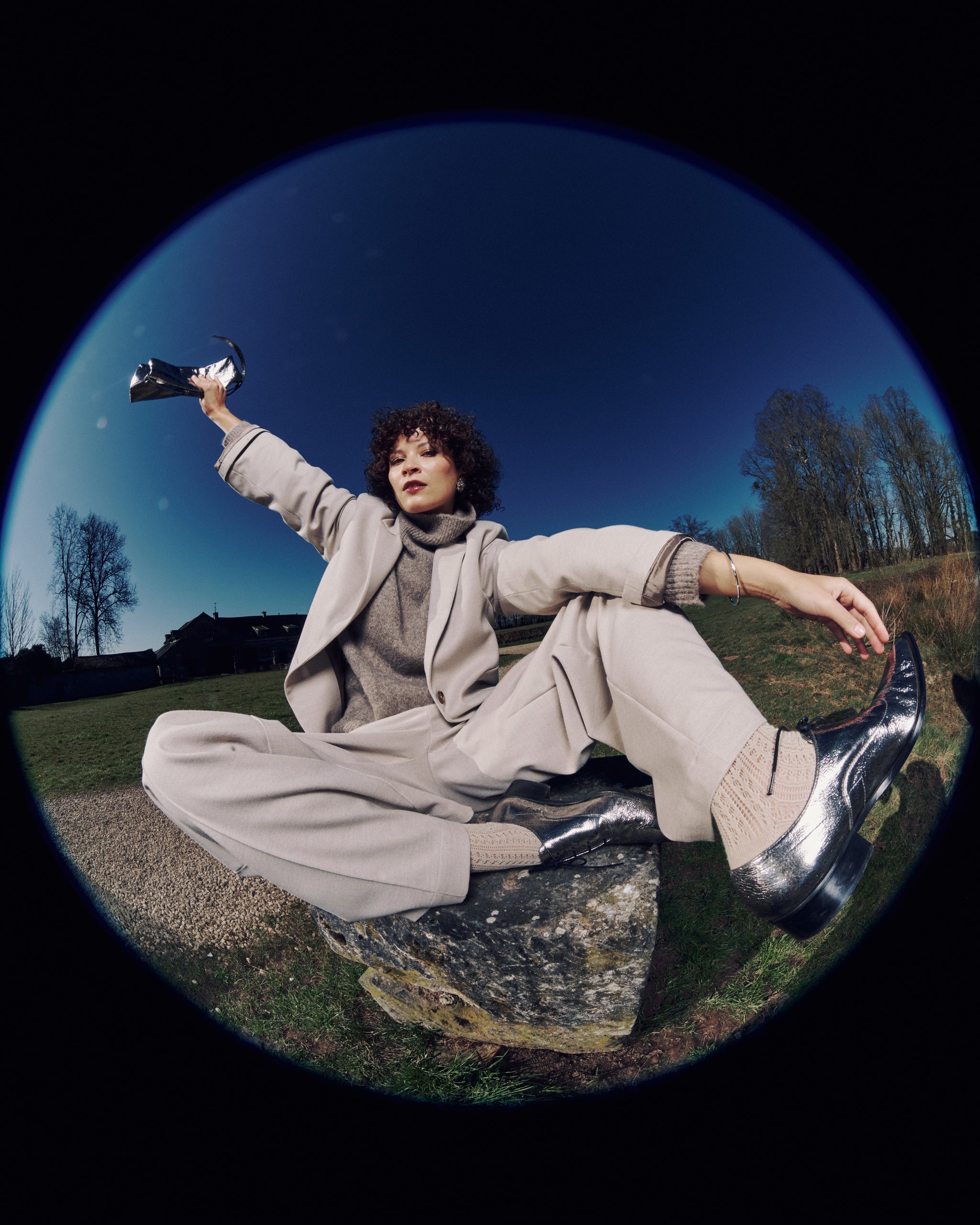 Goya lace-up shoe in metallic anthracite