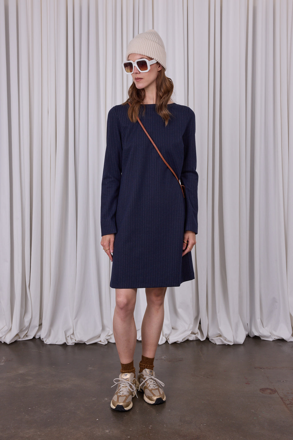 Robe marine Elai avec rayures à la craie