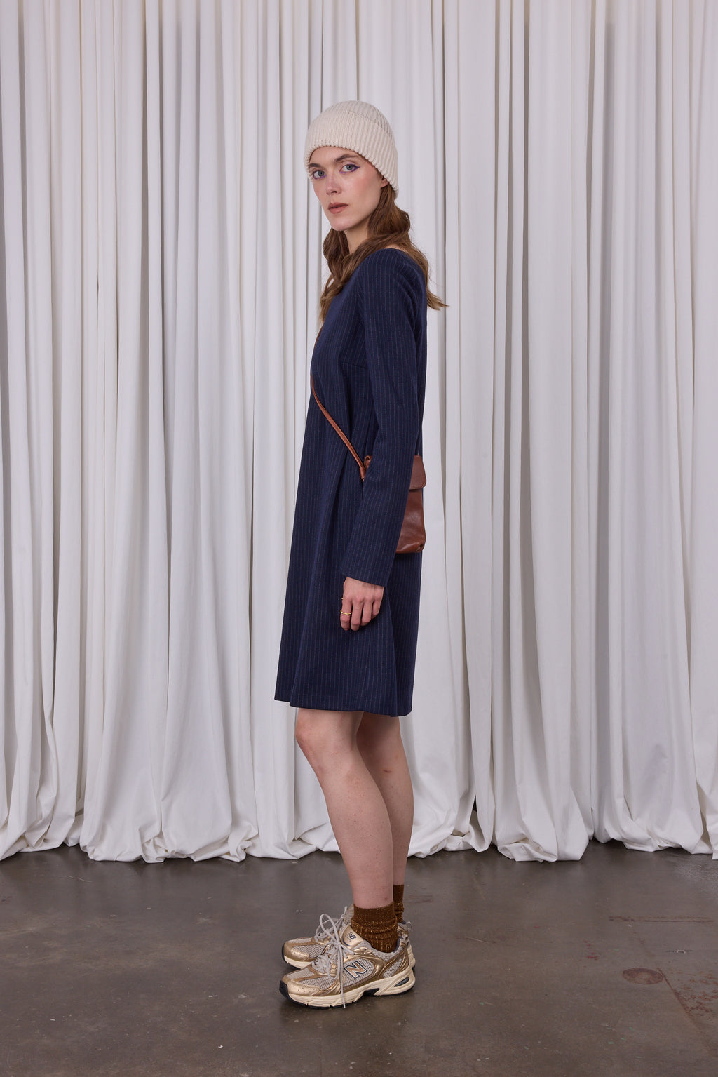 Robe marine Elai avec rayures à la craie