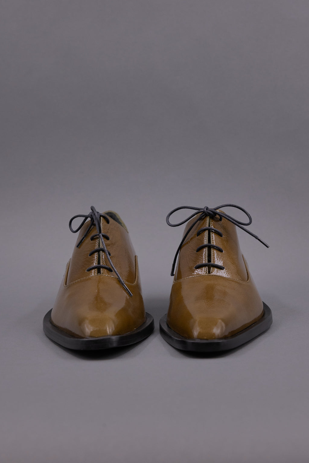 Chaussure à lacets Goya