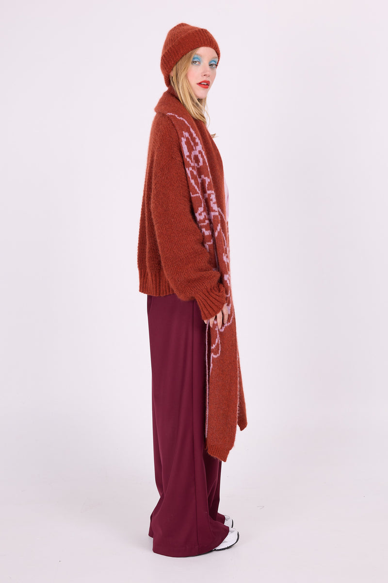 Cardigan en alpaga couleur rouille d'Amsterdam
