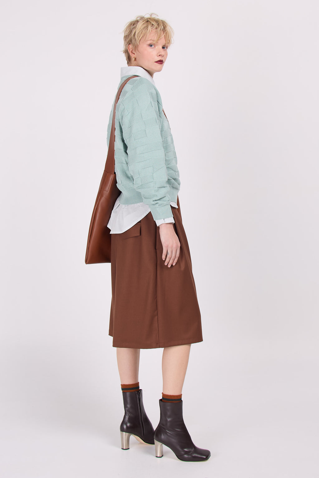 Seoul Aqua Basrelief Pullover