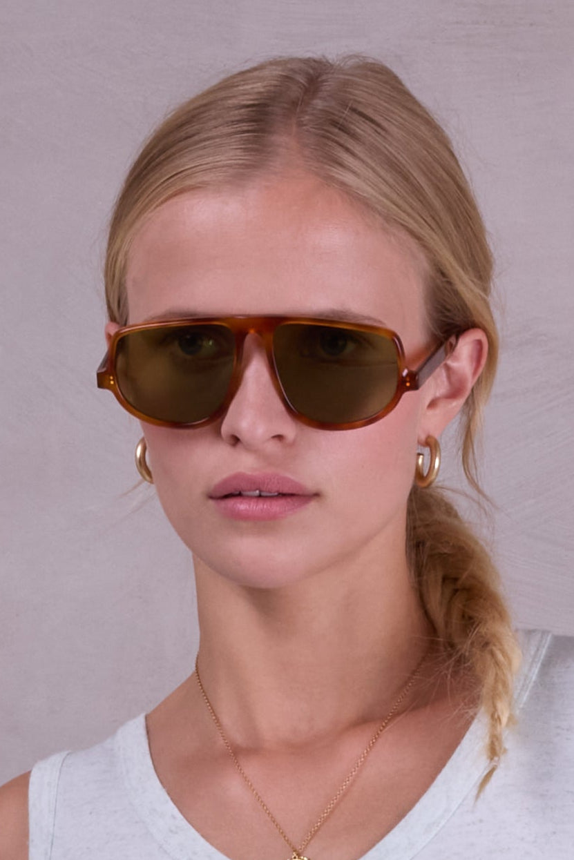 Felice lunettes de soleil en écaille claire / olive