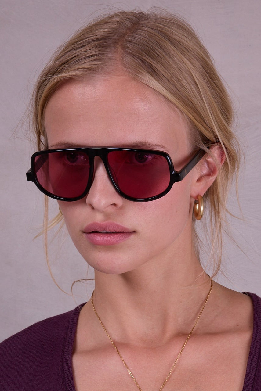 Felice lunettes de soleil en tortue foncée / cerise