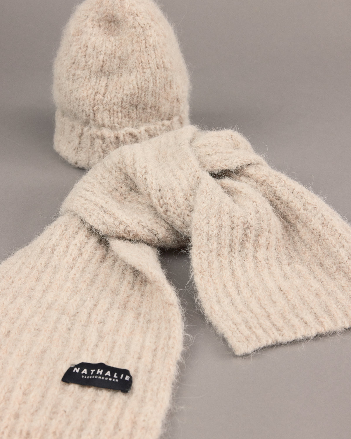 Jodphur beanie in stone