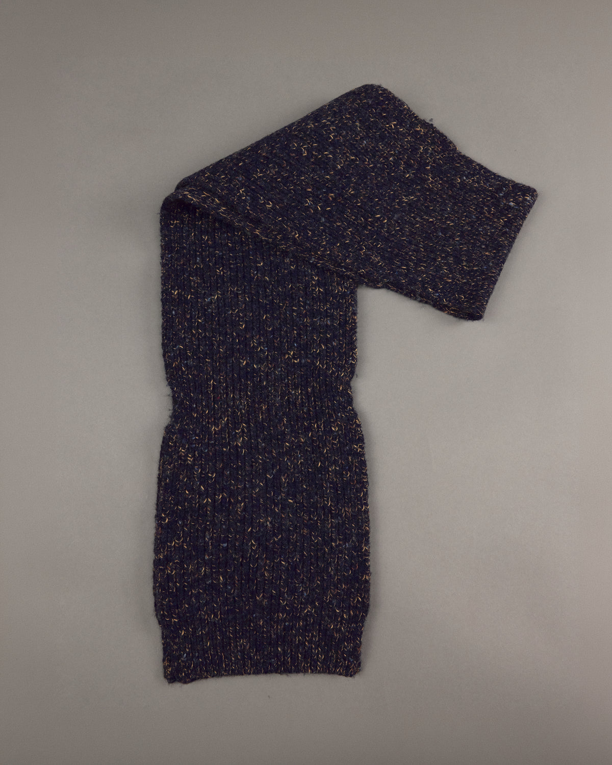Jelgava sjaal in midnight blue / amber