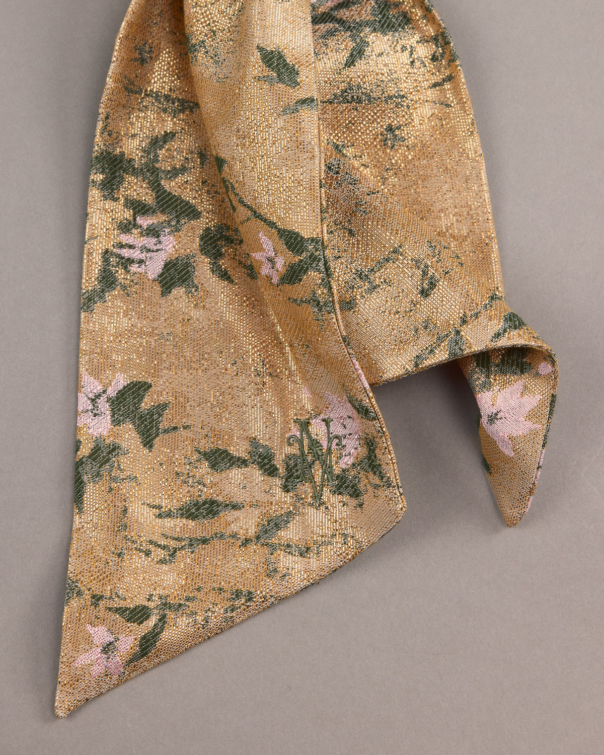 Girsa sjaaltje in gold floral jacquard