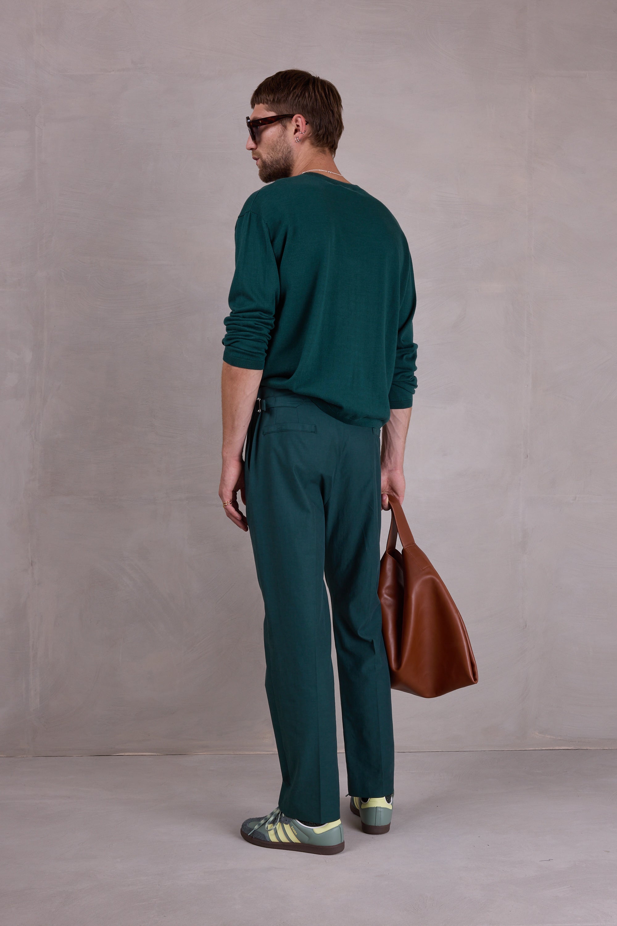 Fabrice trousers in bottle green