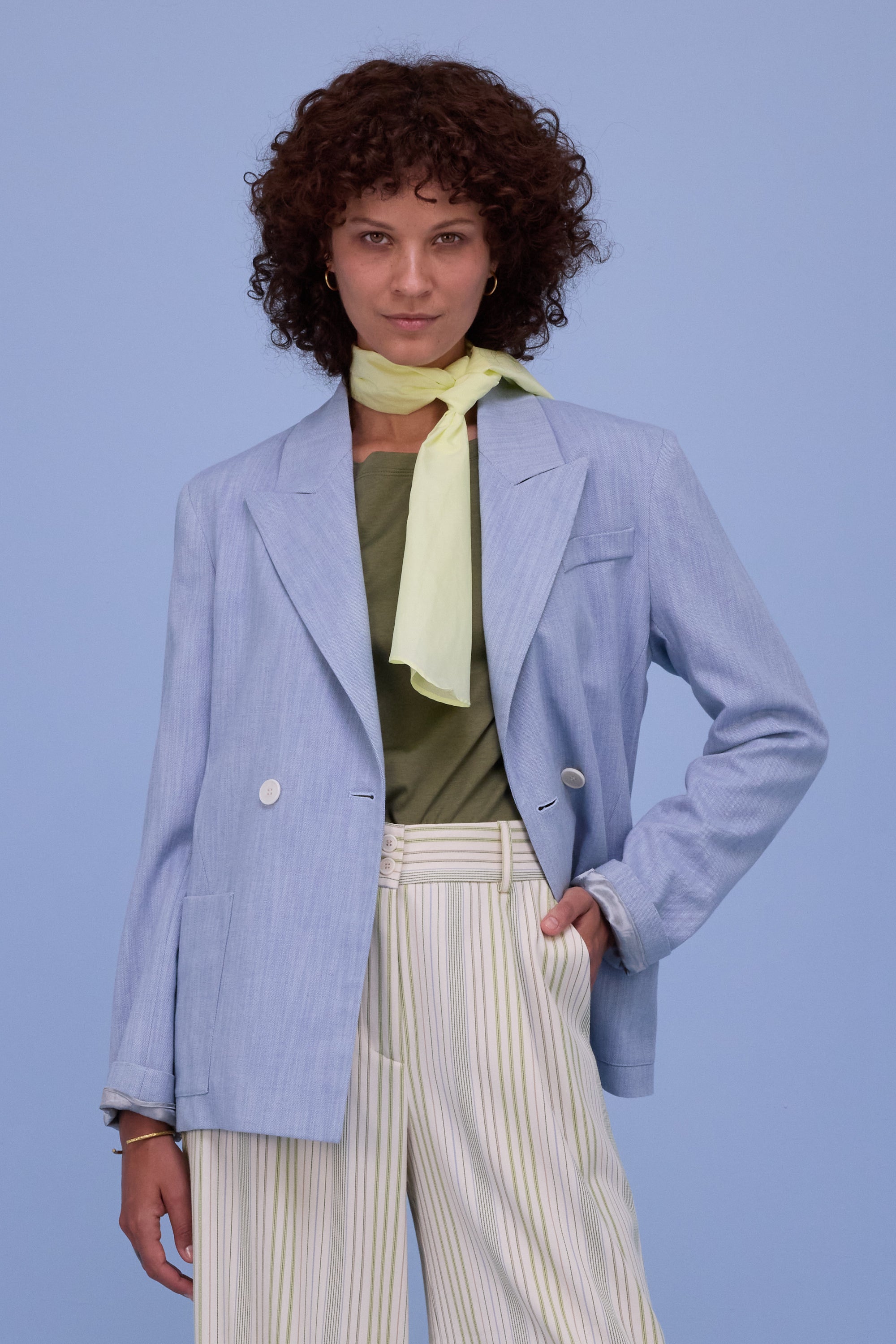 Hee sjaaltje in tender yellow