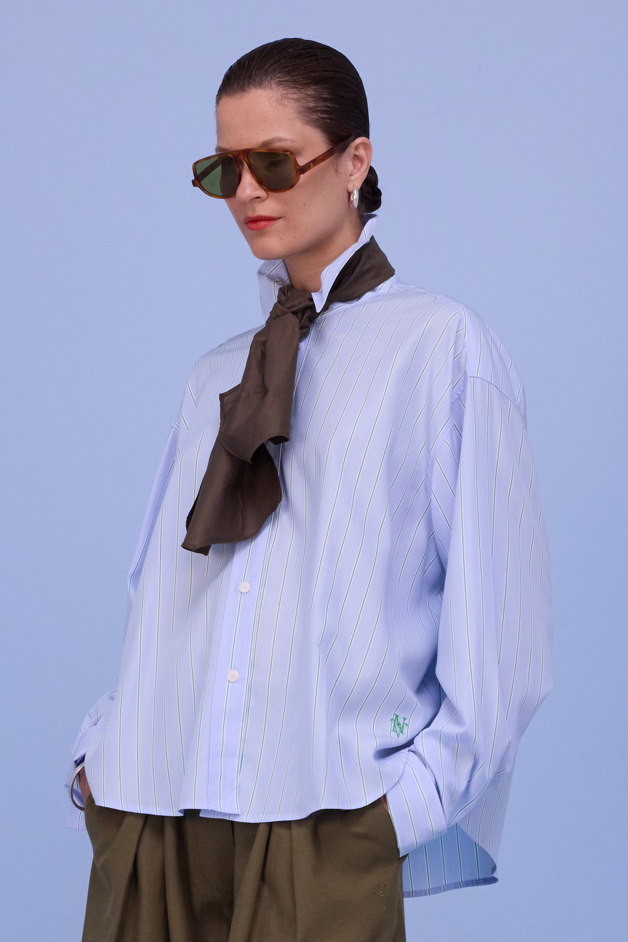 Hee sjaaltje in dark khaki