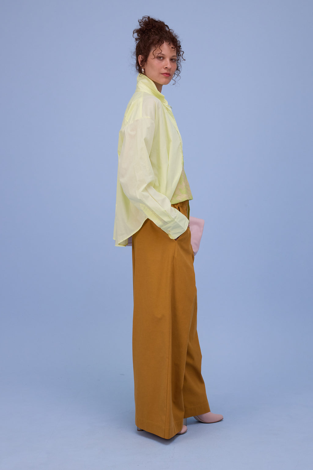 Hermine shirt in tender yellow