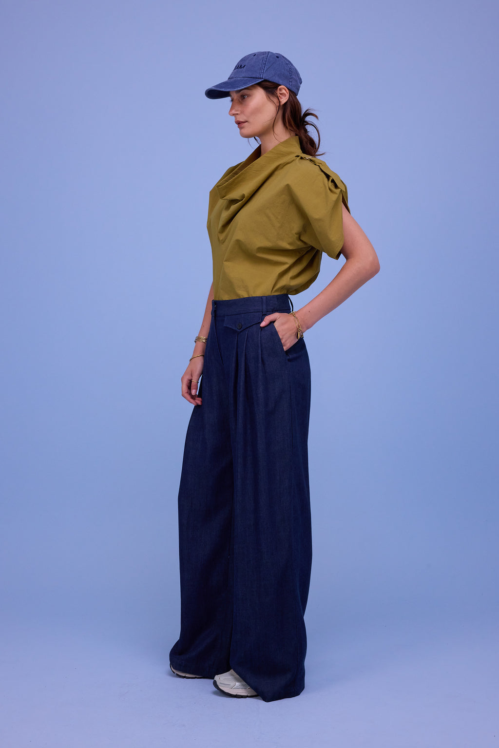 Flora blouse in moss