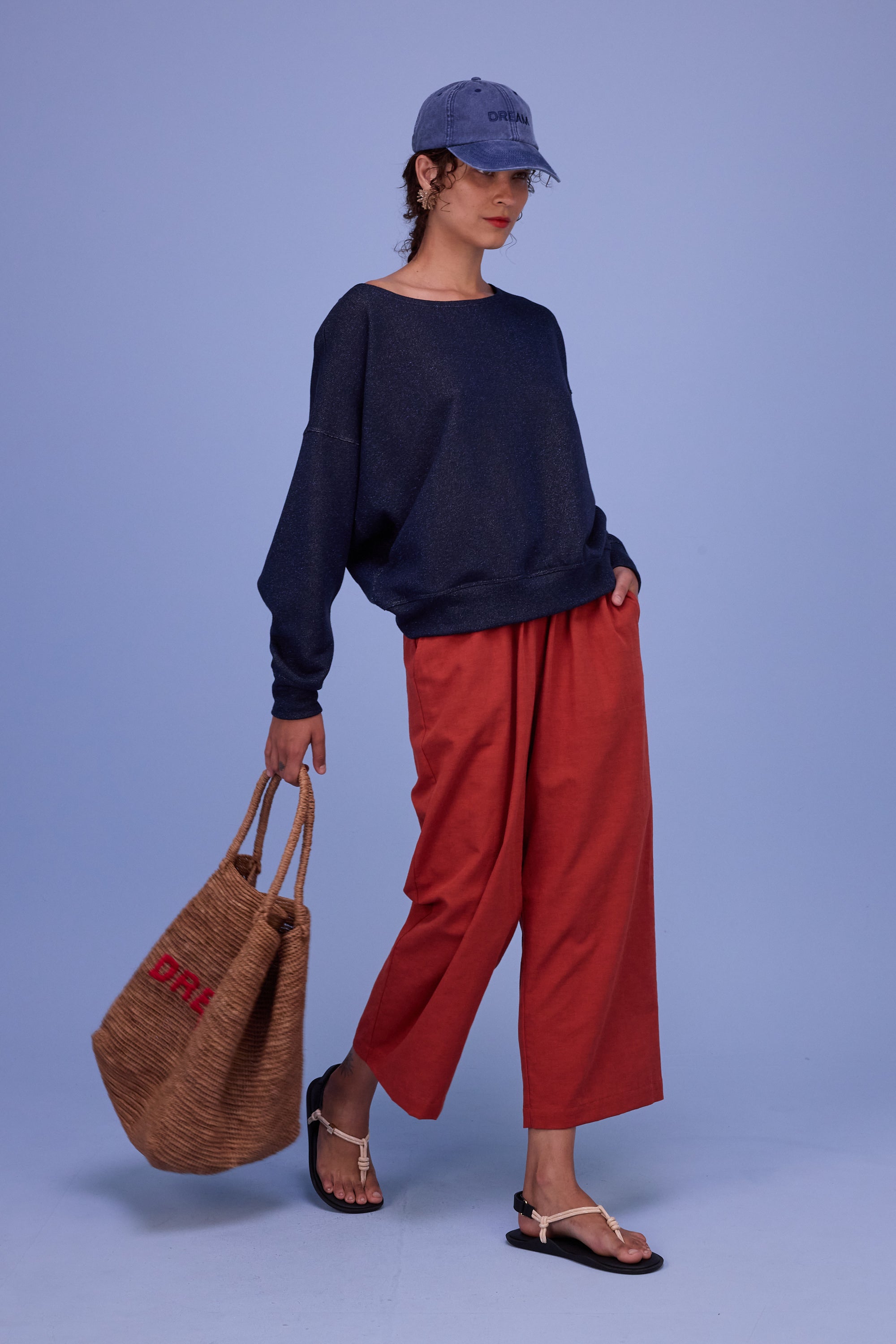 Gisele sweater in night blue lurex