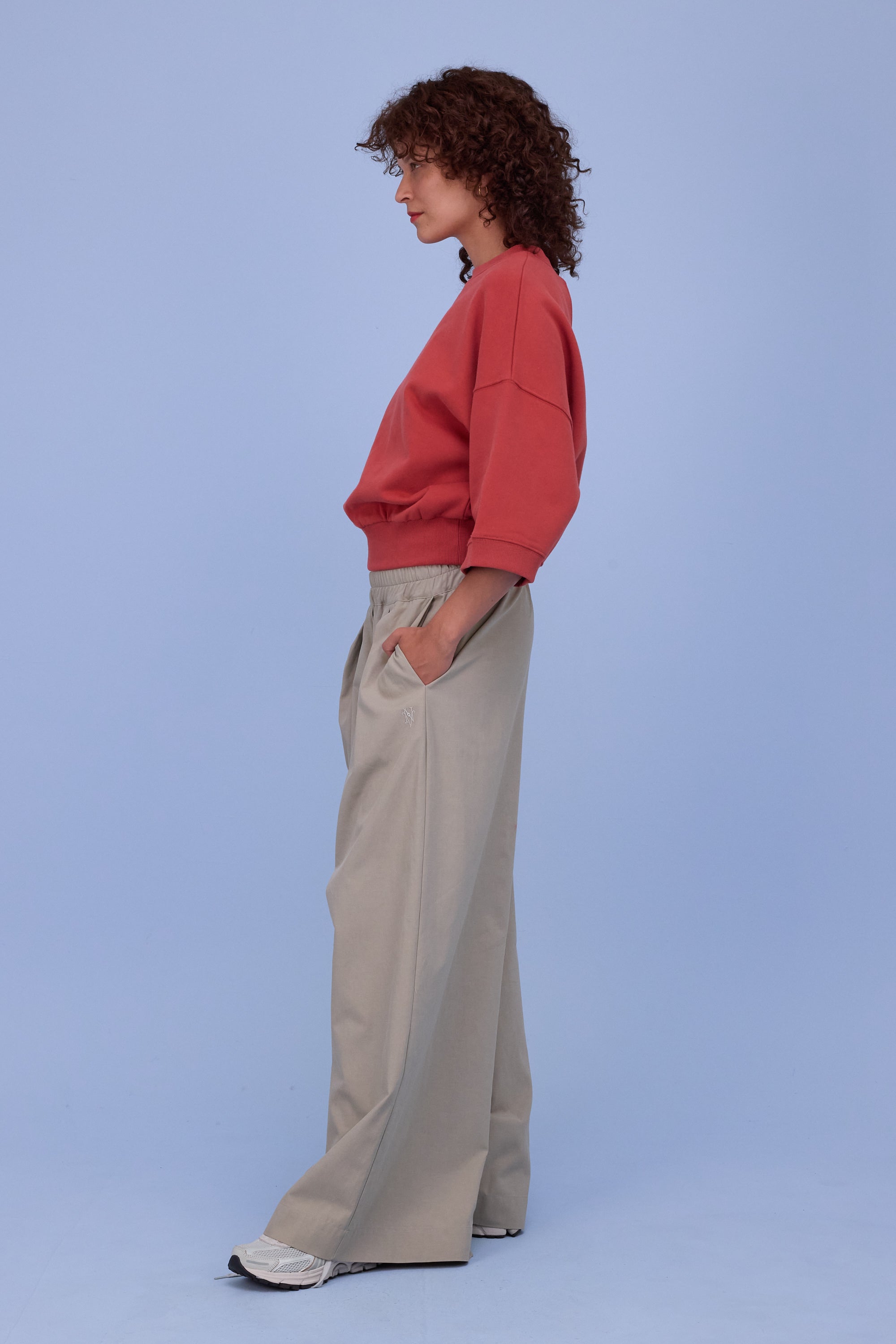 Hibiscus sweater in bossa nova