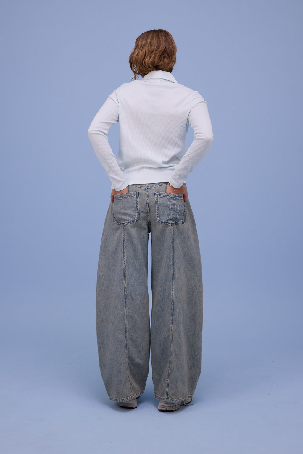 Hiroshi trousers in sand denim