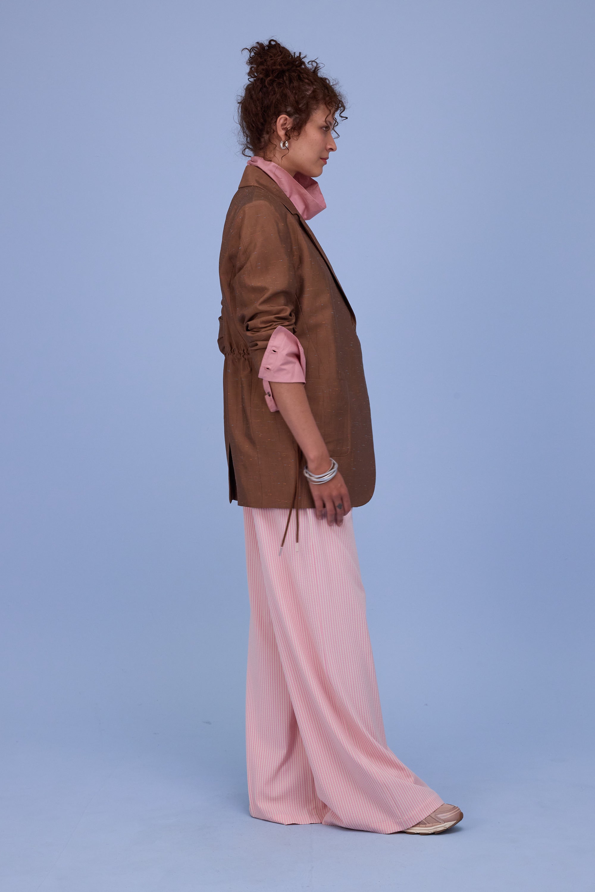 Harmon blazer in biscuit santoso