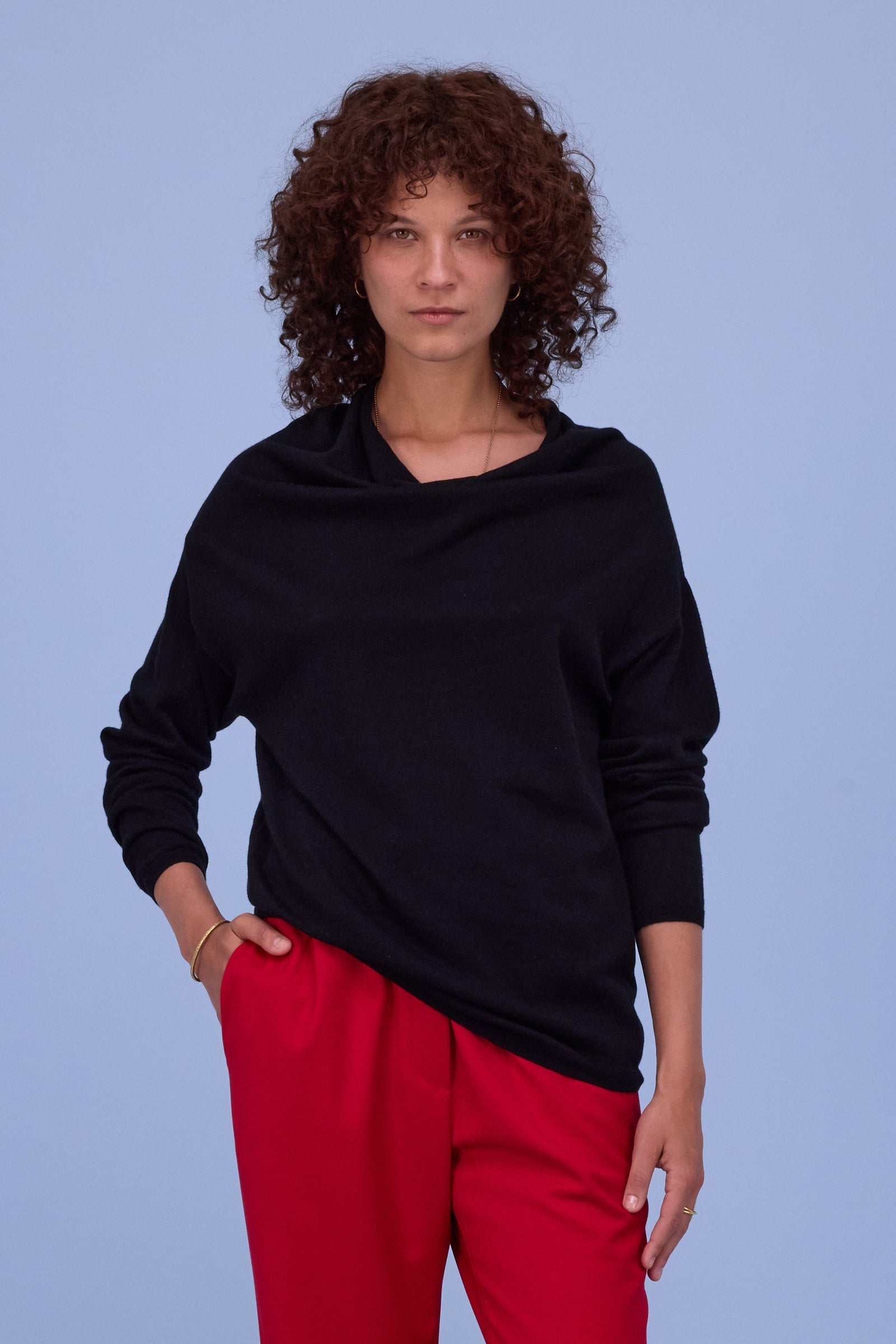 Halova knitted sweater in black