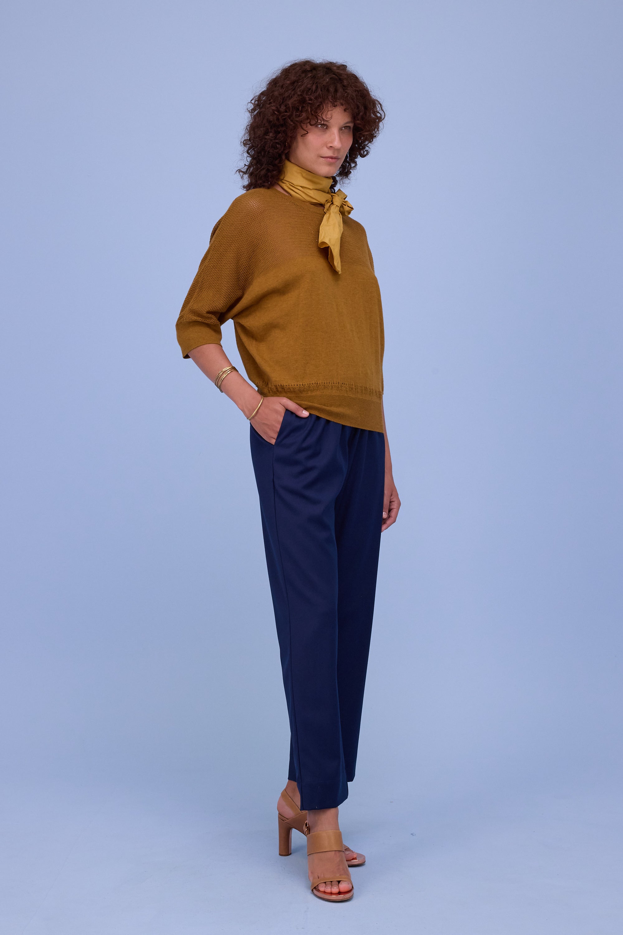 Hiroo top in golden brown